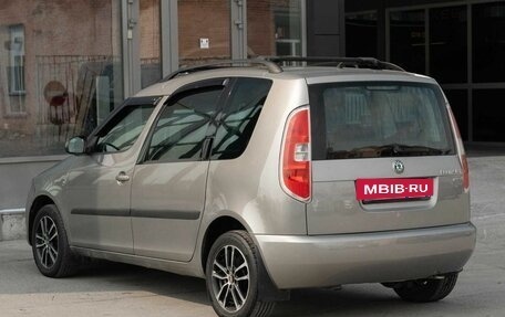 Skoda Roomster, 2011 год, 630 000 рублей, 7 фотография