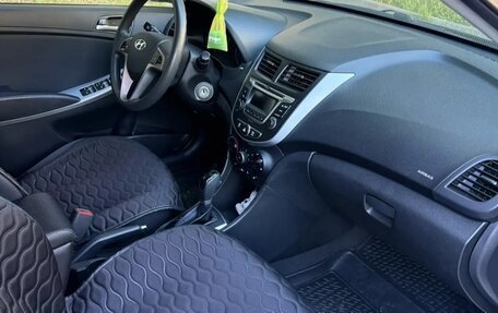 Hyundai Solaris II рестайлинг, 2014 год, 1 060 000 рублей, 6 фотография