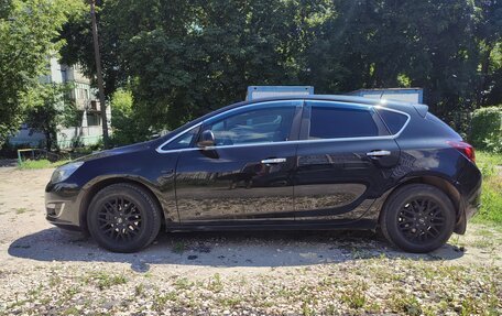 Opel Astra J, 2014 год, 795 000 рублей, 3 фотография