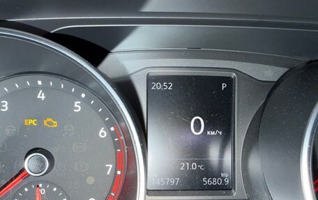 Volkswagen Tiguan II, 2017 год, 2 100 000 рублей, 12 фотография