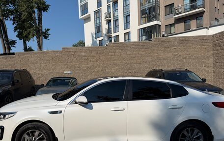 KIA Optima IV, 2017 год, 1 990 000 рублей, 3 фотография