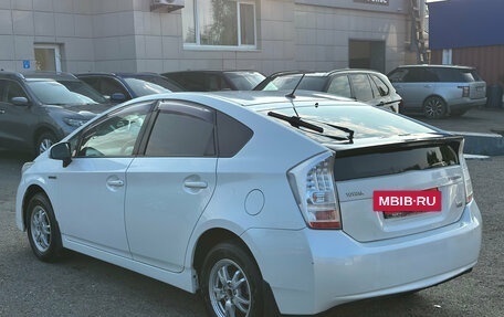 Toyota Prius, 2010 год, 1 030 000 рублей, 4 фотография