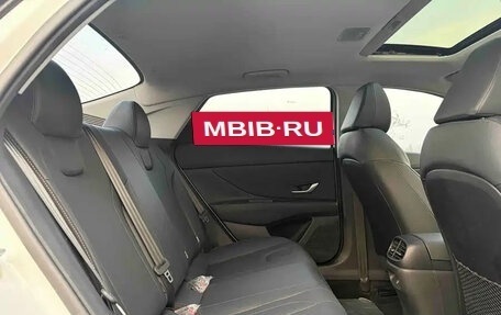 Hyundai Elantra, 2023 год, 1 527 000 рублей, 9 фотография