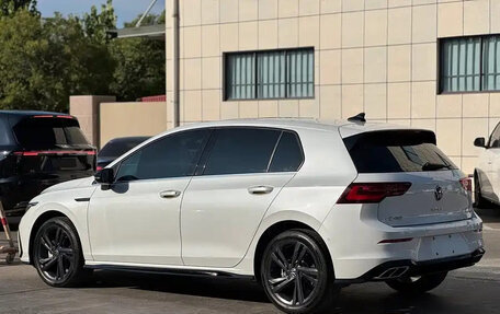 Volkswagen Golf VIII, 2023 год, 1 987 000 рублей, 5 фотография
