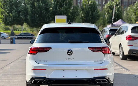Volkswagen Golf VIII, 2023 год, 1 987 000 рублей, 4 фотография