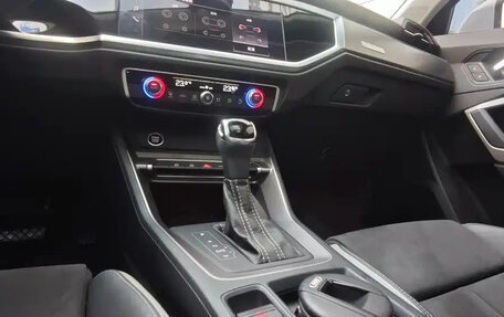 Audi Q3, 2023 год, 2 535 000 рублей, 14 фотография