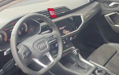 Audi Q3, 2023 год, 2 535 000 рублей, 10 фотография