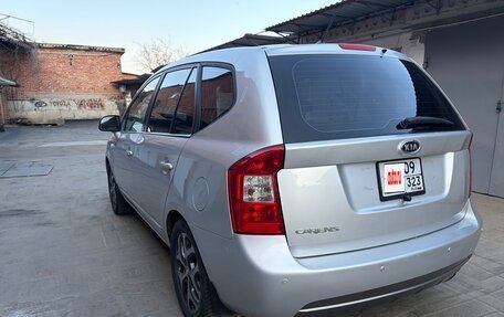 KIA Carens III (RP), 2011 год, 790 000 рублей, 3 фотография