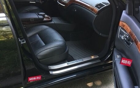 Mercedes-Benz S-Класс, 2005 год, 2 200 000 рублей, 5 фотография