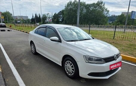 Volkswagen Jetta VI, 2013 год, 670 000 рублей, 7 фотография