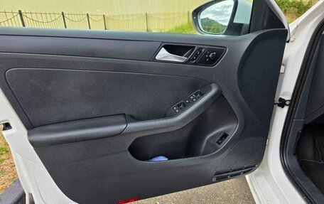 Volkswagen Jetta VI, 2013 год, 670 000 рублей, 18 фотография