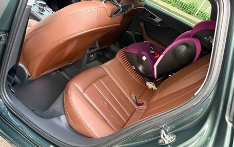 Audi A4, 2017 год, 1 950 000 рублей, 12 фотография