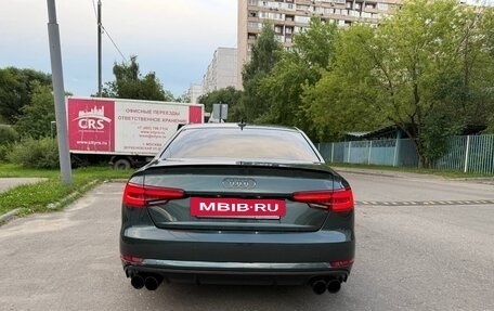 Audi A4, 2017 год, 1 950 000 рублей, 6 фотография