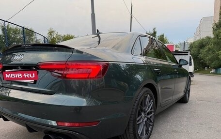 Audi A4, 2017 год, 1 950 000 рублей, 9 фотография