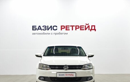 Volkswagen Jetta VI, 2013 год, 1 059 000 рублей, 2 фотография