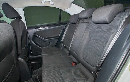 Volkswagen Jetta VI, 2013 год, 1 059 000 рублей, 18 фотография