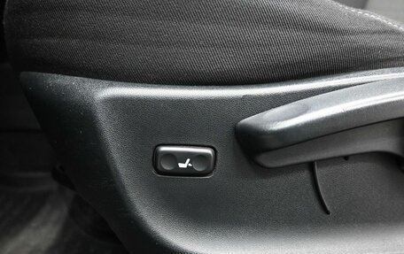 Toyota Avensis III рестайлинг, 2011 год, 1 169 900 рублей, 19 фотография
