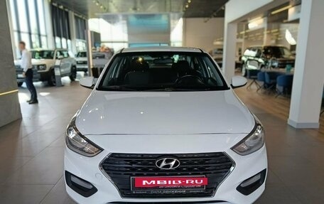 Hyundai Solaris II рестайлинг, 2017 год, 1 070 000 рублей, 2 фотография