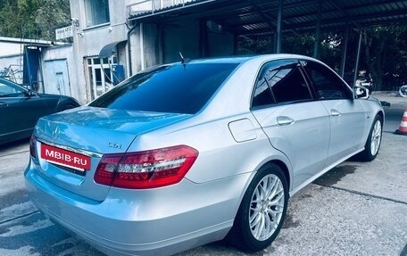 Mercedes-Benz E-Класс, 2010 год, 1 400 000 рублей, 11 фотография