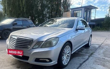 Mercedes-Benz E-Класс, 2010 год, 1 400 000 рублей, 15 фотография