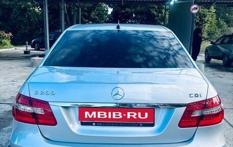 Mercedes-Benz E-Класс, 2010 год, 1 400 000 рублей, 6 фотография