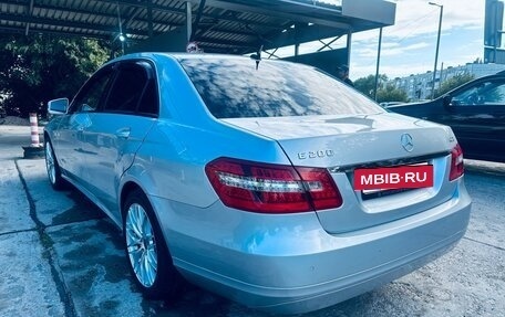Mercedes-Benz E-Класс, 2010 год, 1 400 000 рублей, 5 фотография