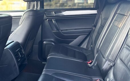 Volkswagen Touareg III, 2018 год, 3 550 000 рублей, 14 фотография