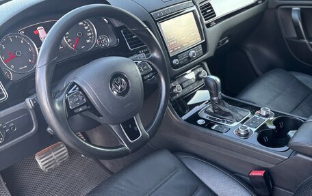 Volkswagen Touareg III, 2018 год, 3 550 000 рублей, 10 фотография