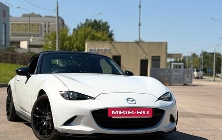 Mazda Roadster IV (ND), 2018 год, 2 300 000 рублей, 2 фотография