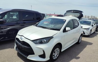 Toyota Yaris, 2022 год, 980 000 рублей, 1 фотография