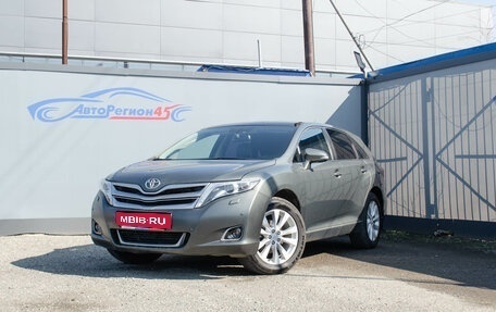 Toyota Venza I, 2013 год, 1 950 000 рублей, 1 фотография