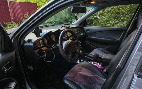 Mitsubishi Outlander III рестайлинг 3, 2005 год, 500 000 рублей, 7 фотография