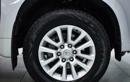 Toyota Land Cruiser Prado 150 рестайлинг 2, 2017 год, 5 099 000 рублей, 7 фотография