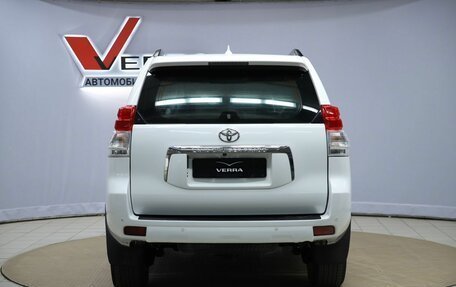 Toyota Land Cruiser Prado 150 рестайлинг 2, 2012 год, 2 590 000 рублей, 6 фотография