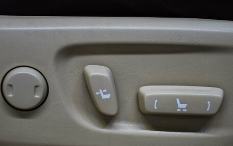 Toyota Land Cruiser Prado 150 рестайлинг 2, 2017 год, 5 099 000 рублей, 25 фотография