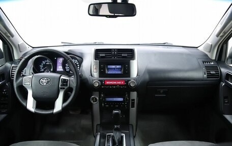 Toyota Land Cruiser Prado 150 рестайлинг 2, 2012 год, 2 590 000 рублей, 12 фотография