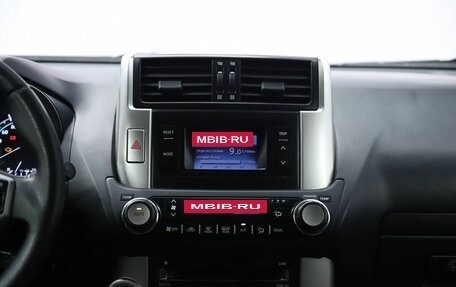 Toyota Land Cruiser Prado 150 рестайлинг 2, 2012 год, 2 590 000 рублей, 14 фотография