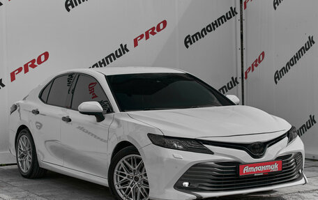 Toyota Camry, 2019 год, 2 730 000 рублей, 5 фотография