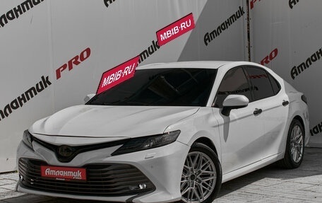 Toyota Camry, 2019 год, 2 730 000 рублей, 3 фотография