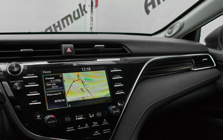 Toyota Camry, 2019 год, 2 730 000 рублей, 18 фотография