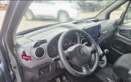 Citroen Berlingo II рестайлинг, 2011 год, 550 000 рублей, 15 фотография