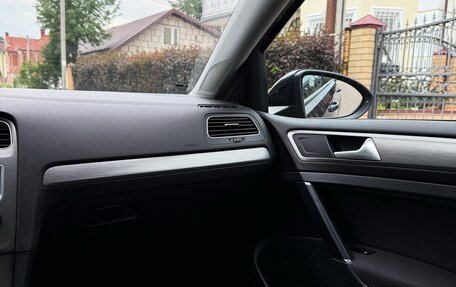 Volkswagen Golf VII, 2016 год, 1 888 000 рублей, 17 фотография