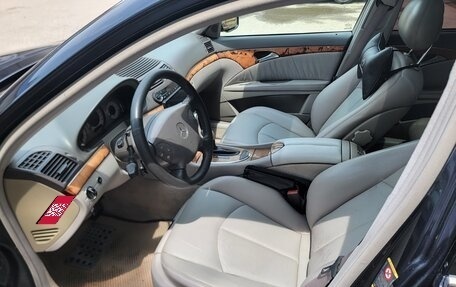 Mercedes-Benz E-Класс, 2003 год, 1 120 000 рублей, 8 фотография