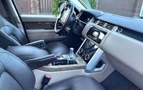 Land Rover Range Rover IV рестайлинг, 2018 год, 6 190 000 рублей, 14 фотография