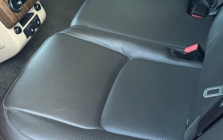 Land Rover Range Rover IV рестайлинг, 2018 год, 6 190 000 рублей, 8 фотография