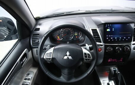 Mitsubishi Pajero Sport II рестайлинг, 2011 год, 1 650 000 рублей, 12 фотография