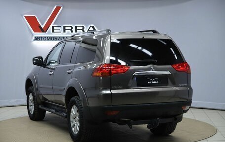 Mitsubishi Pajero Sport II рестайлинг, 2011 год, 1 650 000 рублей, 7 фотография