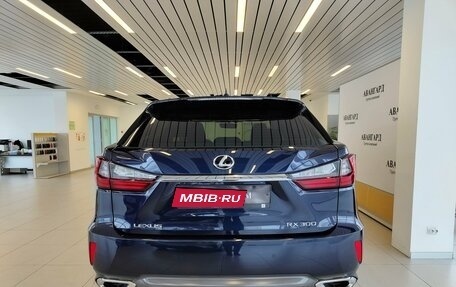 Lexus RX IV рестайлинг, 2018 год, 3 863 000 рублей, 4 фотография