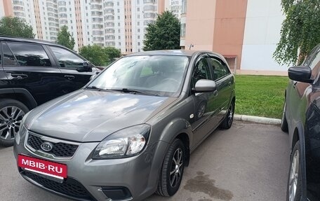 KIA Rio II, 2011 год, 589 000 рублей, 3 фотография