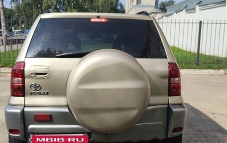 Toyota RAV4, 2004 год, 670 000 рублей, 6 фотография